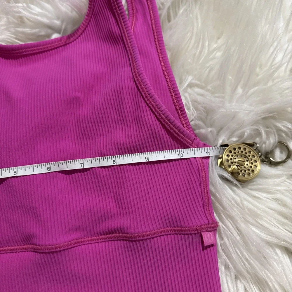 $58 Lululemon Power Pivot Ribbed Tank Top in Sonic Pink Size 4